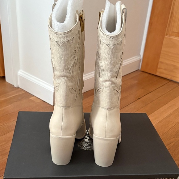 Vince Camuto NWT Alisah Square Toe Western Boot - Picture 5 of 11